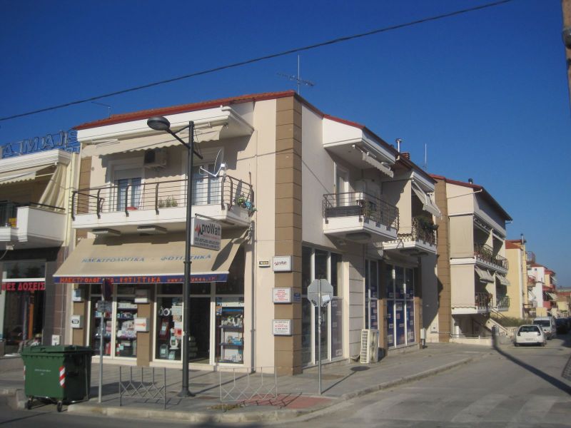 HOUSING COMPLEX IN EFKARPIA OF THESSALONIKI 